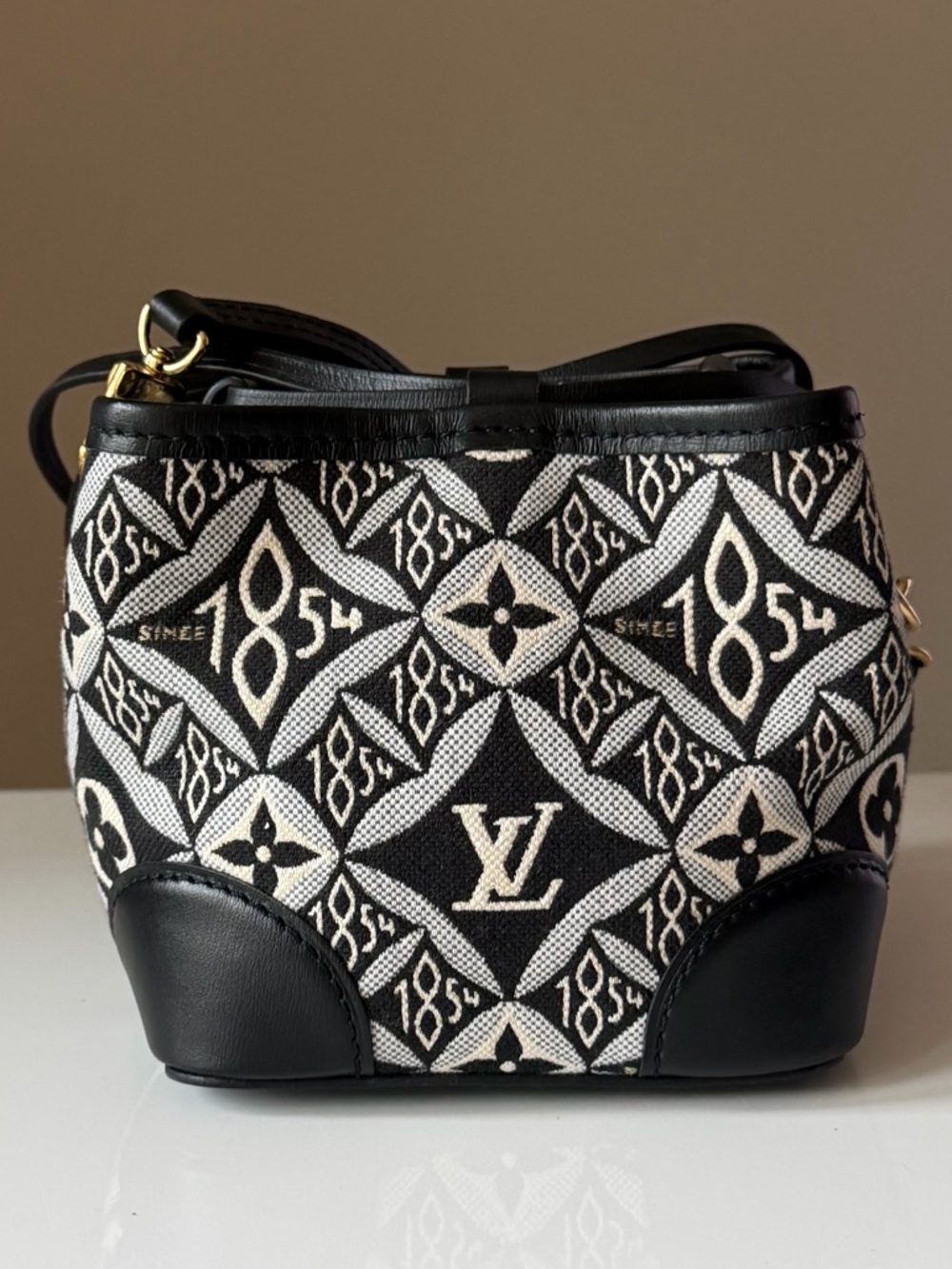Louis Vuitton Noe Mini Since 1854 Jacquard Bucket Crossbody Bag - Picture 4 of 13